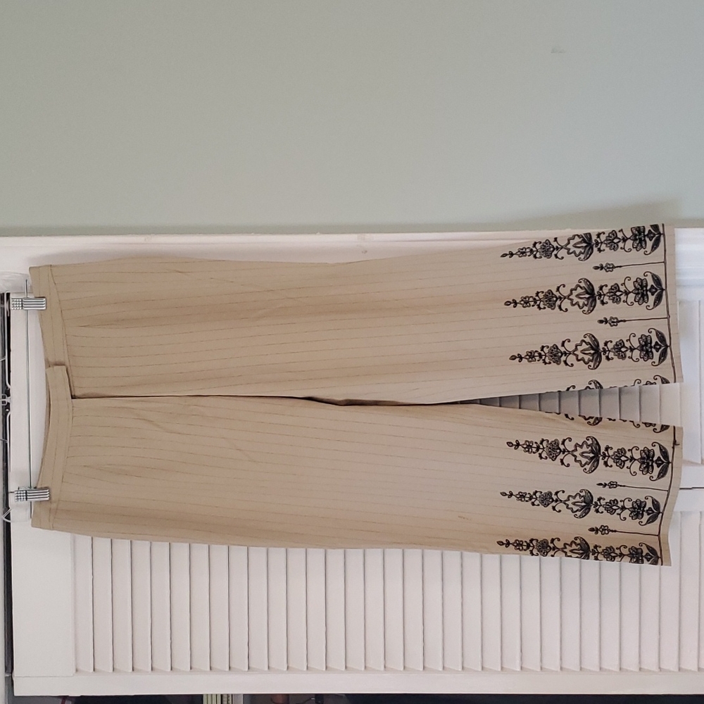 Harold's embroidered cropped pants. Size 6  Tan w/ black pinstripe & embroidery